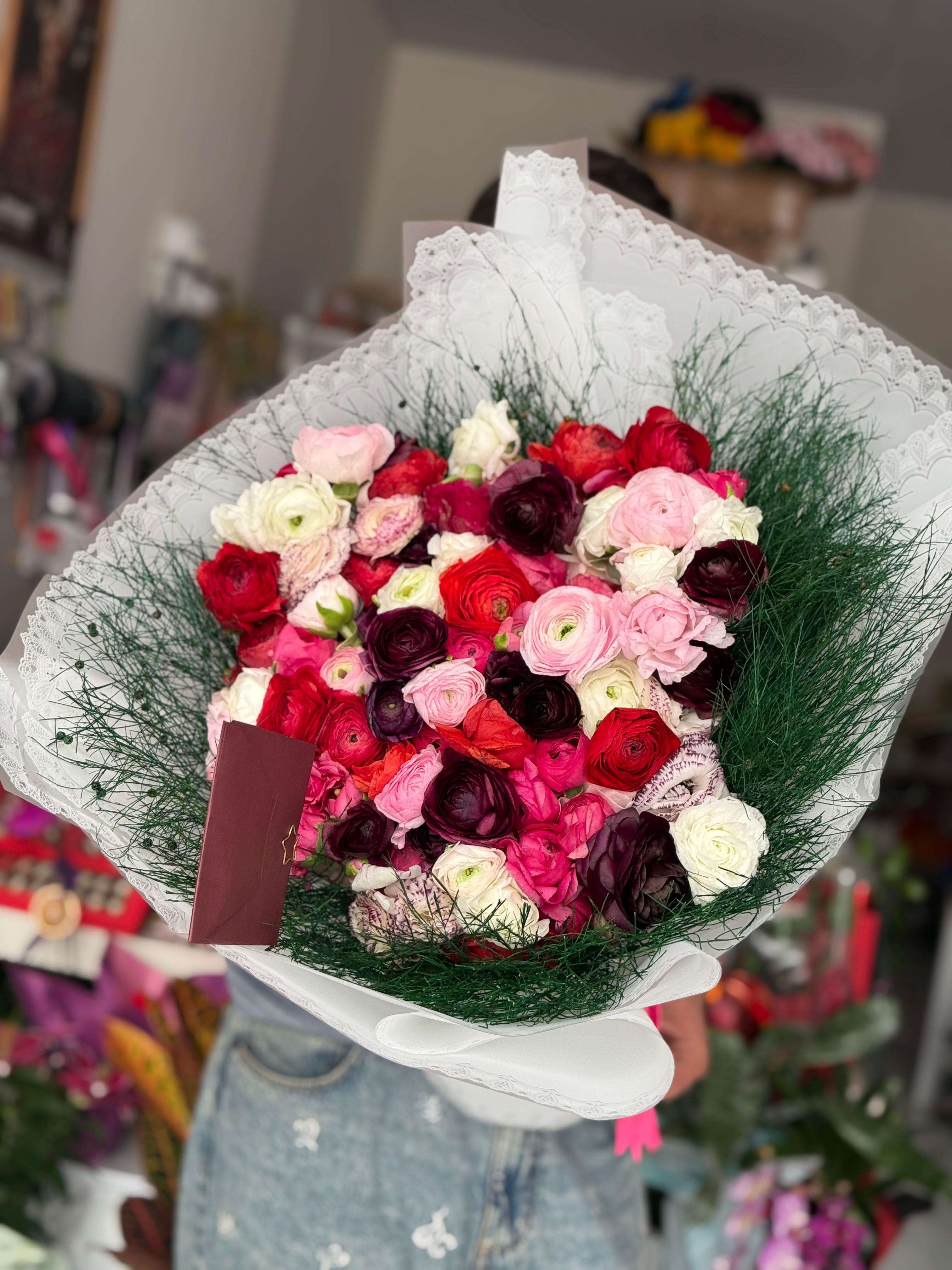 Şakayık Çiçek Buketi (Lüks)