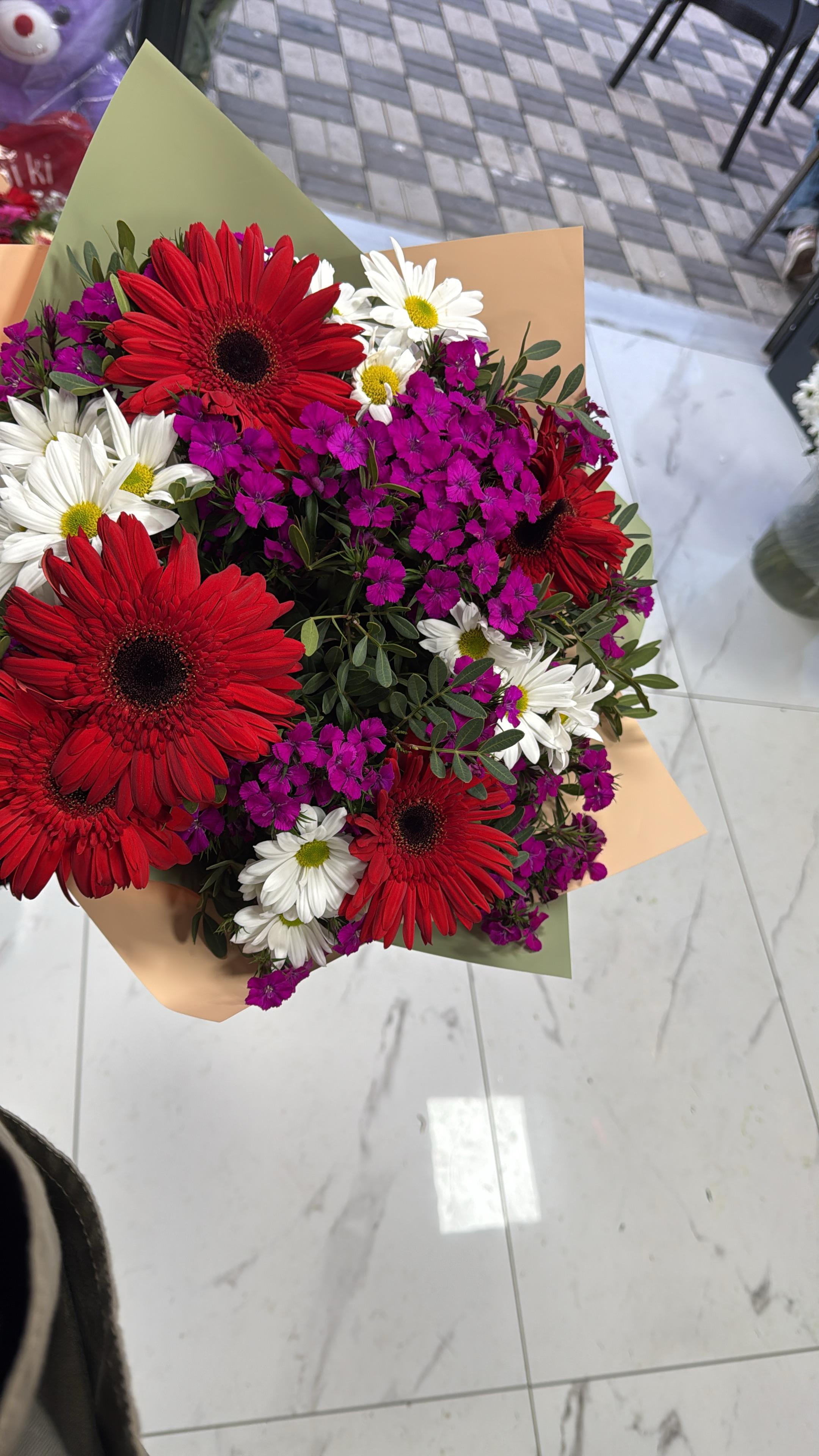 Kasımpatı Çiçek Buketi (Şık Tasarım)